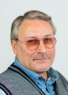 Репетитор Артем Васильевич