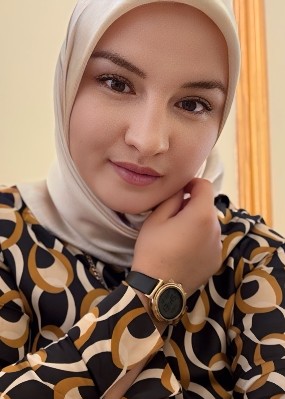 Репетитор Азра Алиевна