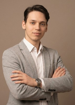 Репетитор Илья Ильич