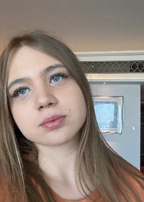 Репетитор Алина Андреевна