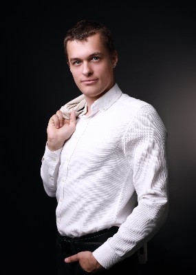 Репетитор Михаил Викторович